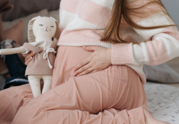 Première semaine de grossesse : symptômes et conseils importants