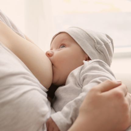 Crevasses et seins sensibles pendant l'allaitement : prévenir et soulager la douleur